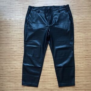Gap Women’s Faux Leather Black Straight Leg Trouser size 20